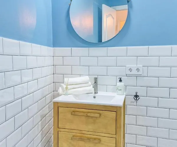 Beams & Bricks Апартаменты Валенсия