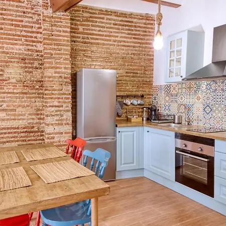 Apartman Beams & Bricks *