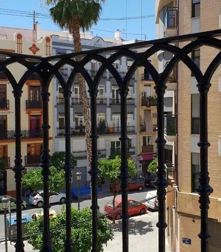 Beams & Bricks Valencia